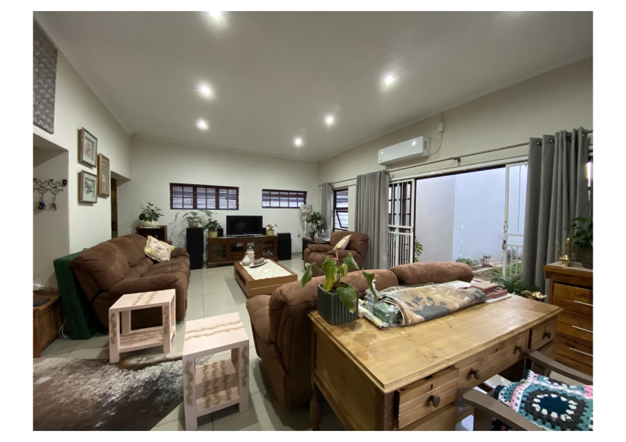 3 Bedroom Property for Sale in Grimbeeck Park North West